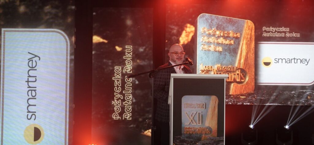 pożyczka ratalna smartney Tomasz Glodowski